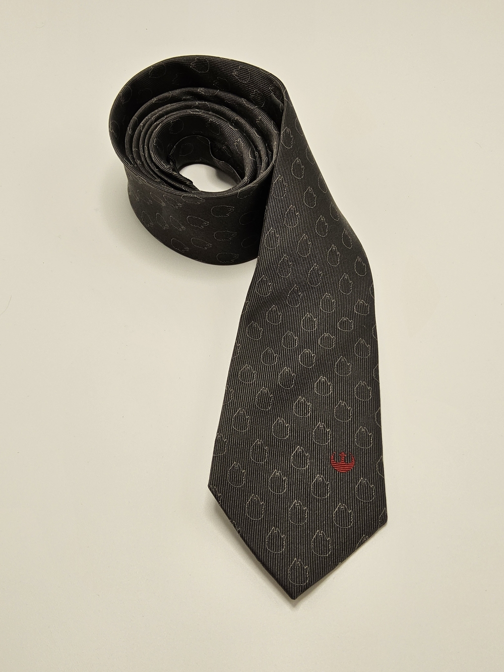 Star Wars 100% Silk Necktie – Millennium Falcon & Rebel Alliance (Dark Grey)